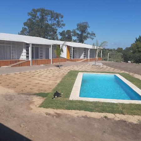 Hotel Terrazas Del Rio Negro Centenario Kültér fotó